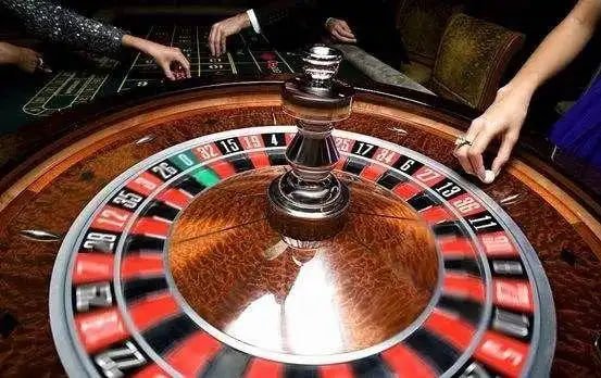 Privasi akun pengguna saat memakai layanan
